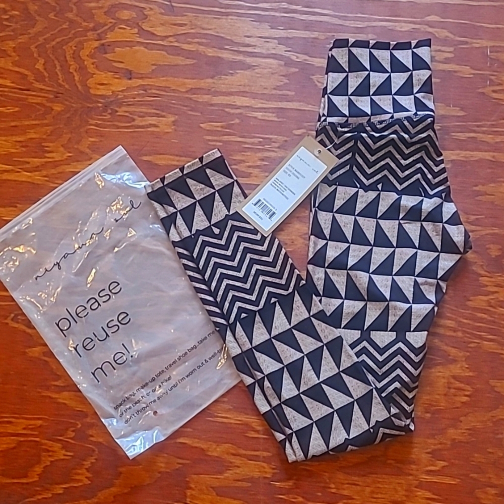 NIYAMA SOL RESOLUNA High Waist Leggings Hot Yoga XS BNWT SIB